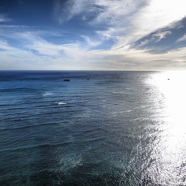 Happy Saturday! #luckyweliveHI #Honolulu #Waikiki #AlaMoana #Aloha #WardVillage #luckywelivehawaii #luckyweliveHonolulu #islandlife #HILife #AlohaLife #LivingInParadise