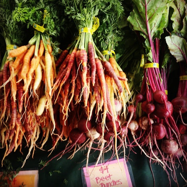 Farmer’s Market happening now until 12pm. #colorsofhawaii #weareward