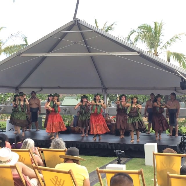 Happening right now! Kona Nui Nights in the Ward Village Courtyard until 7 pm #WeAreWard