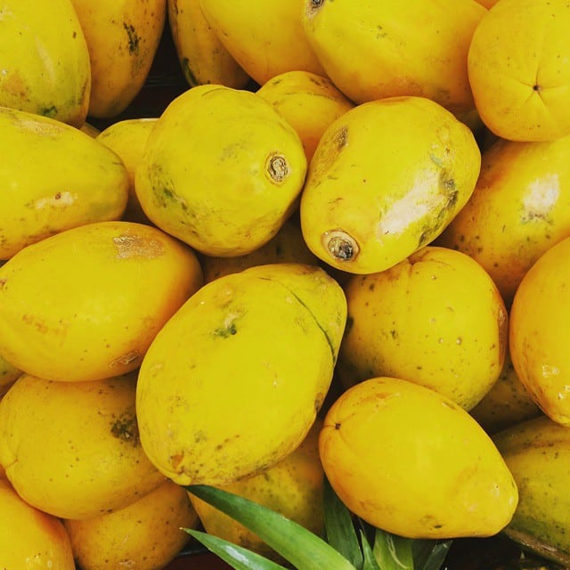 There’s nothing like strolling through a farmer’s market to start the weekend off right. Open today thru 12PM. #weareward