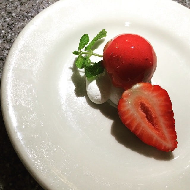 The sweetest end to a perfect night! #weareward #AuahiStKAKAAKO #WardVillage
