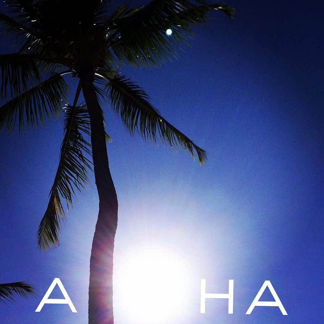 Happy A️HA Friday! #WeAreWard #WardVillage #AlohaFriday
