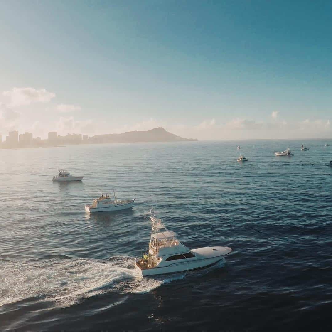 Happy Aloha Friday! ️️ #WeAreWard #WardVillage #Leahi #DiamondHead #KewaloHarbor @kewaloharborhi