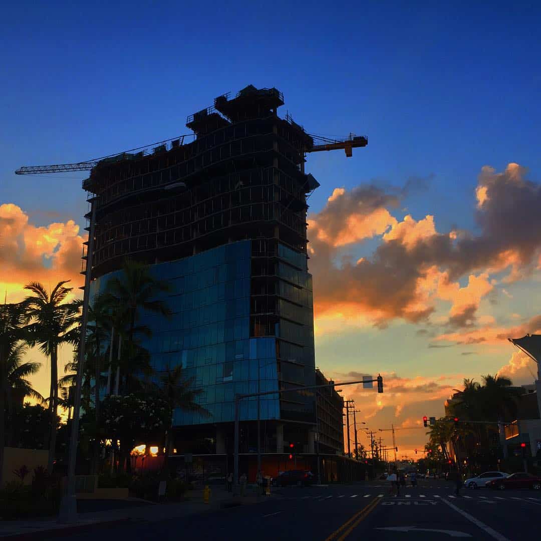 ️ #WeAreWard #WardVillage #Waiea #HawaiianSunset