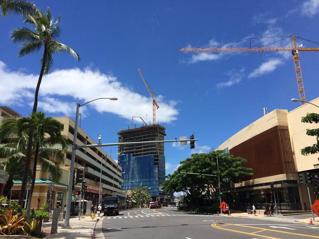 Blue skies for miles. It’s such a beautiful day! ️ #WeAreWard #WardVillage