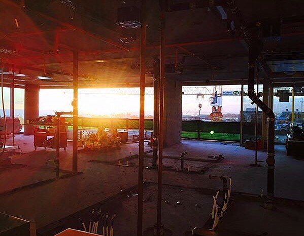 Good night from Ward Village! PS: Win 4 tickets to The Outbreak Experience below! 🏽 PC: @derekhama #WeAreWard #WardVillage #hawaiiansunset