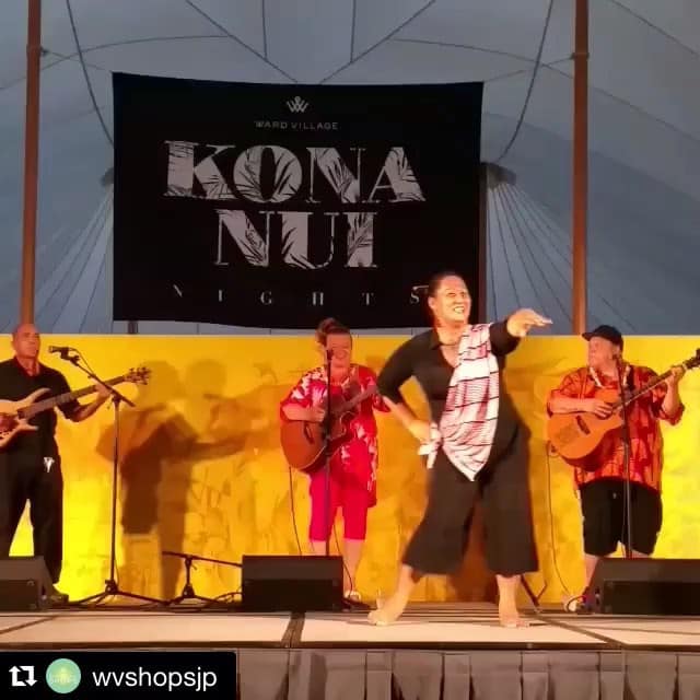 Last month at Kona Nui Nights our emcee @kumuhina did an impromptu hula performance. See what will happen next week on 10/21 at our next installment! #WeAreWard #WardVillage Link to free tix in the bio! PS: Our line up this month includes Jerry Santos, Halau Hula Olana &amp; Nathan Aweau.