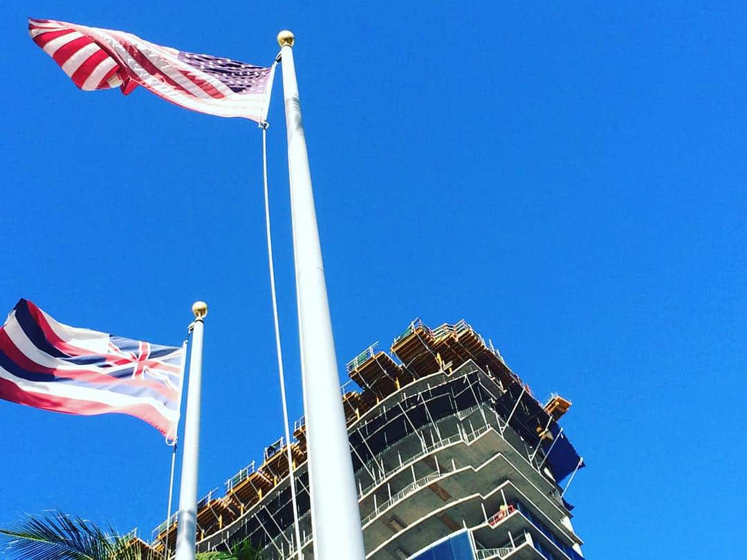 Happy Veterans Day! Mahalo from all of us at Ward Village. ️ #WeAreWard #WardVillage #VeteransDay #Waiea