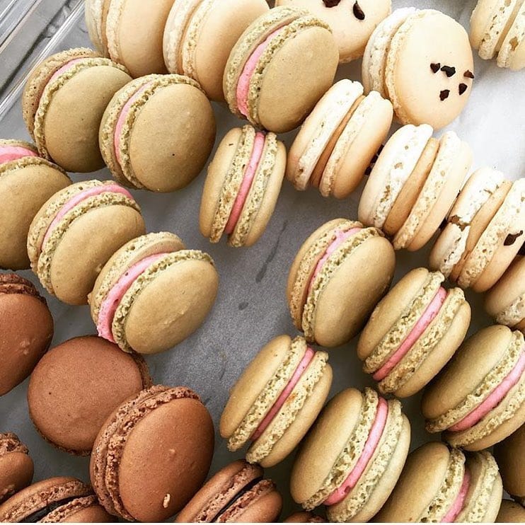 Rain or shine, it’s almost Farmers Market time. Today from 8a – 12p, check out Kakaʻako Farmers Market for farm fresh produce, tasty treats & more! #repost @alohafarmlovers #weareward #wardvillage #kakaako #farmersmarket #hawaii #foodies #honolulu #macarons