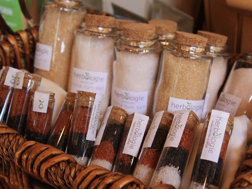 If you travel west of Ward Avenue, you’ll find @herbologietea, a local business specializing in herbal remedies. Read their story on the blog, link in bio! #weareward #wardvillage #kakaako #honolulu #supportlocal #shoplocal #herballife