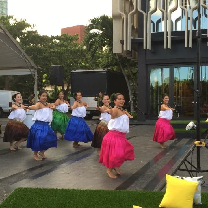We’re at Kona Nui Nights until 8:00pm, there’s still time to join us, free! #weareward #wardvillage #kakaako #hula #kahiko #honolulu #hawaii