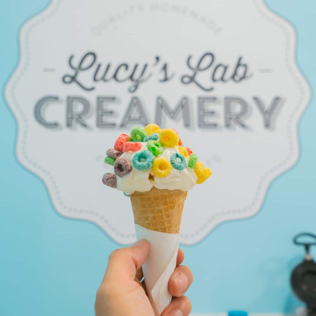 Psst, we’ve got the inside scoop on the best way to beat the heat. That’s right, we’re rounding up all of our favorite ice cream shops at Ward Village, and giving you the inside dish on what makes them special. Head on over to the blog for the details: bit.ly/wvicecream