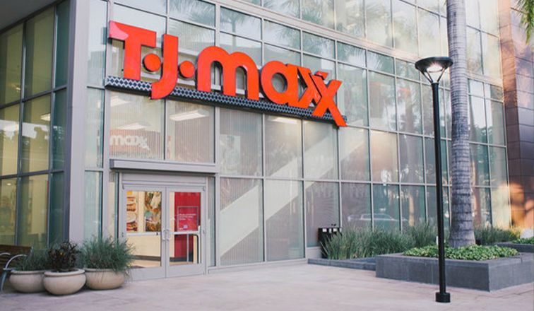 T.J.Maxx store front