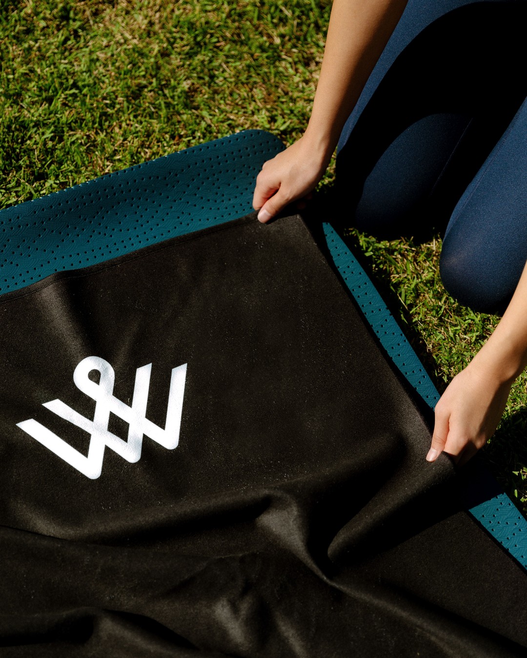 In need of a little extra motivation to get that next workout in? We're giving away fitness towels to the first 25 people who attend Fitness in the Park Saturday, January 4, from 8am to 9am