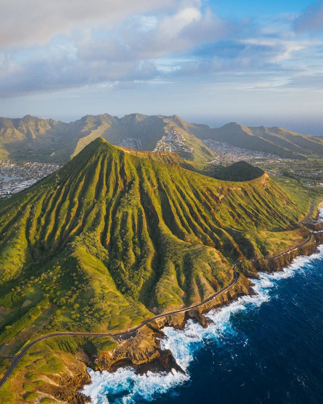 There’s no place like home. Stay safe and healthy Hawai’i.  #WeAreWard #AlohaSunday 📸 #Repost @vincelimphoto