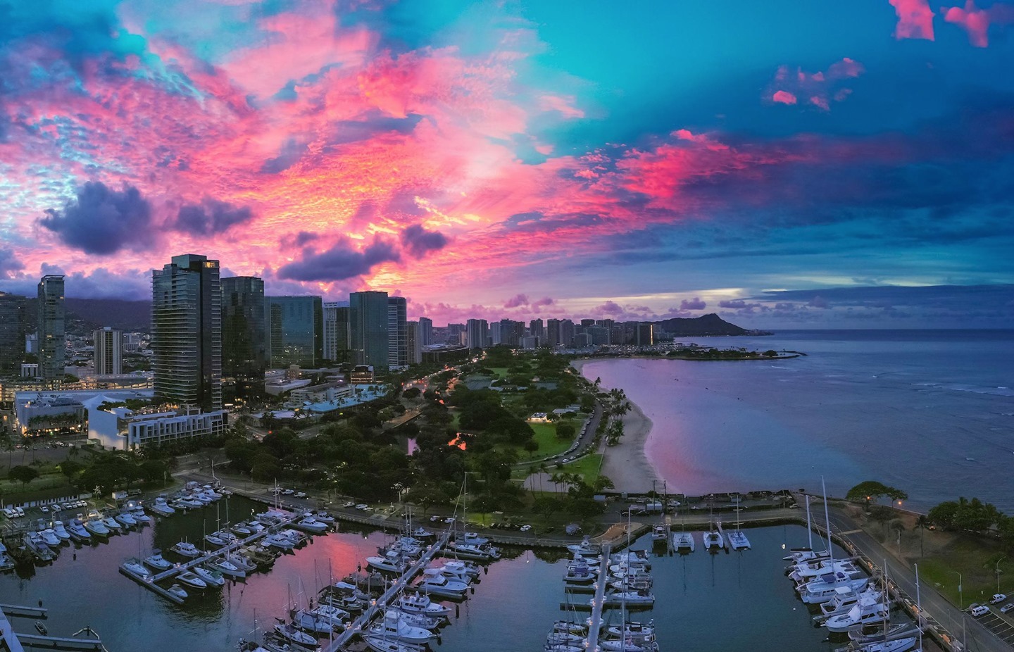 Our location on Oahu’s South Shore gives us great seats to stunning sunsets, but have you seen the sunrises here, too? They’re equally as gorgeous and a great way to start your day before shopping, dining, and exploring this vibrant master-planned community.