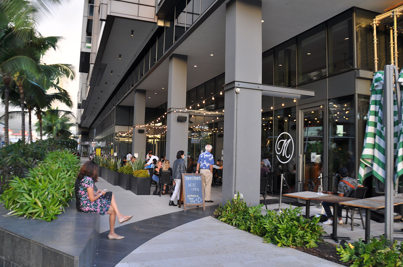 Anaha Shops Ward Village