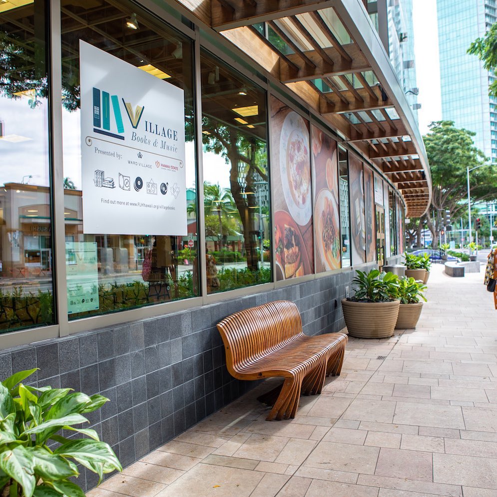 Join Village Books & Music for a series of talks with local authors throughout this month! On the lineup this month: May 5 & 6, 11am-3pm with Steve Craig, author of All Present and Accounted For May 8th, 11am-1pm with children’s authors, Leslie Hayashi and Joy Au May 15th, 11am-1pm with CL Walters, author of the Cantos Chronicles series Learn more about these exciting pop ups in the link in bio.