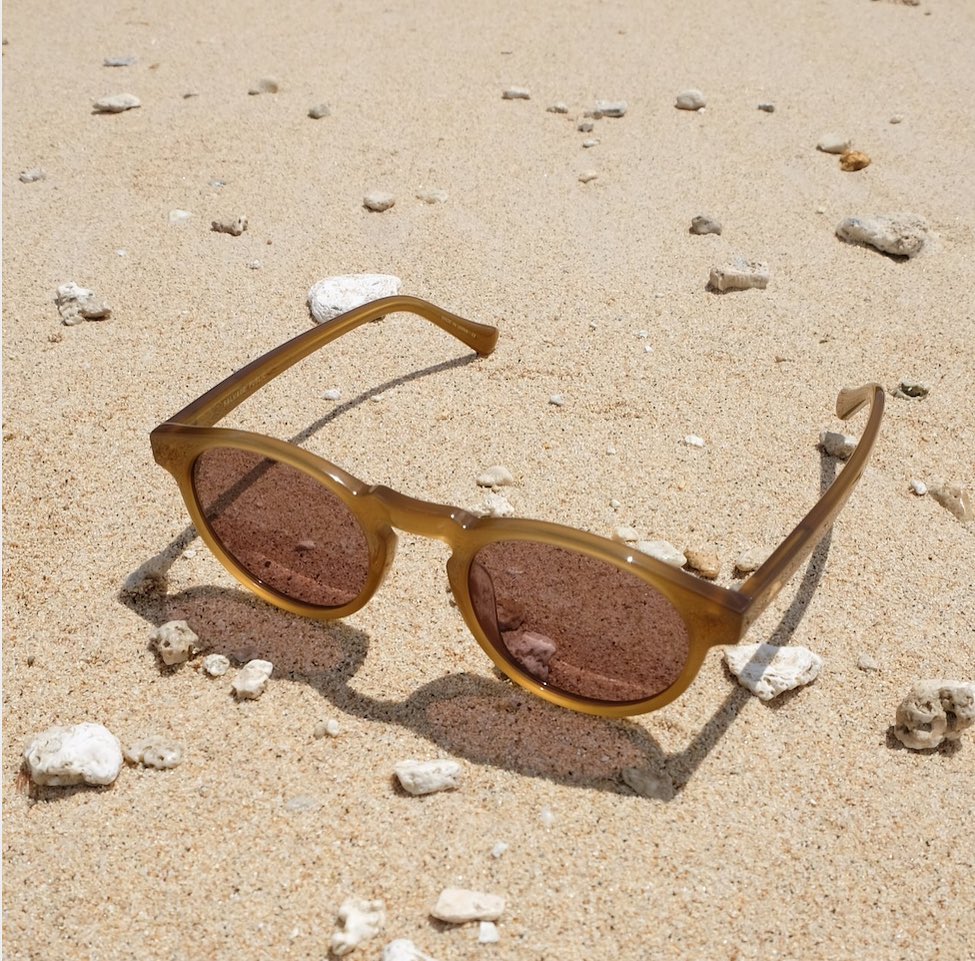 It’s time to upgrade your summer wardrobe and @salvagepublic recently released new SS21 sunglasses. Check out the new collection and other surf-inspired sportswear at this one-of-a-kind local boutique.