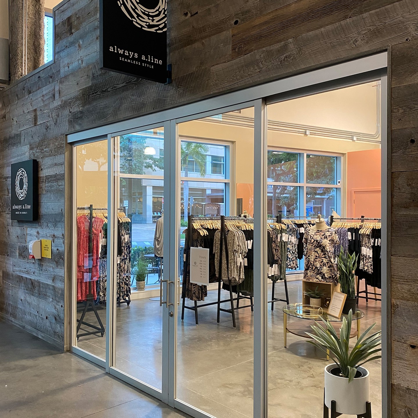 A warm welcome to @alwaysa.line, the latest boutique to open in South Shore Market. This ladies' clothing and accessories shop is the first permanent storefront for Honolulu designer Lynn Sakutori, whose stylish clothes are perfect for everyday living in Hawai‘i. Click the link in our bio to learn more!