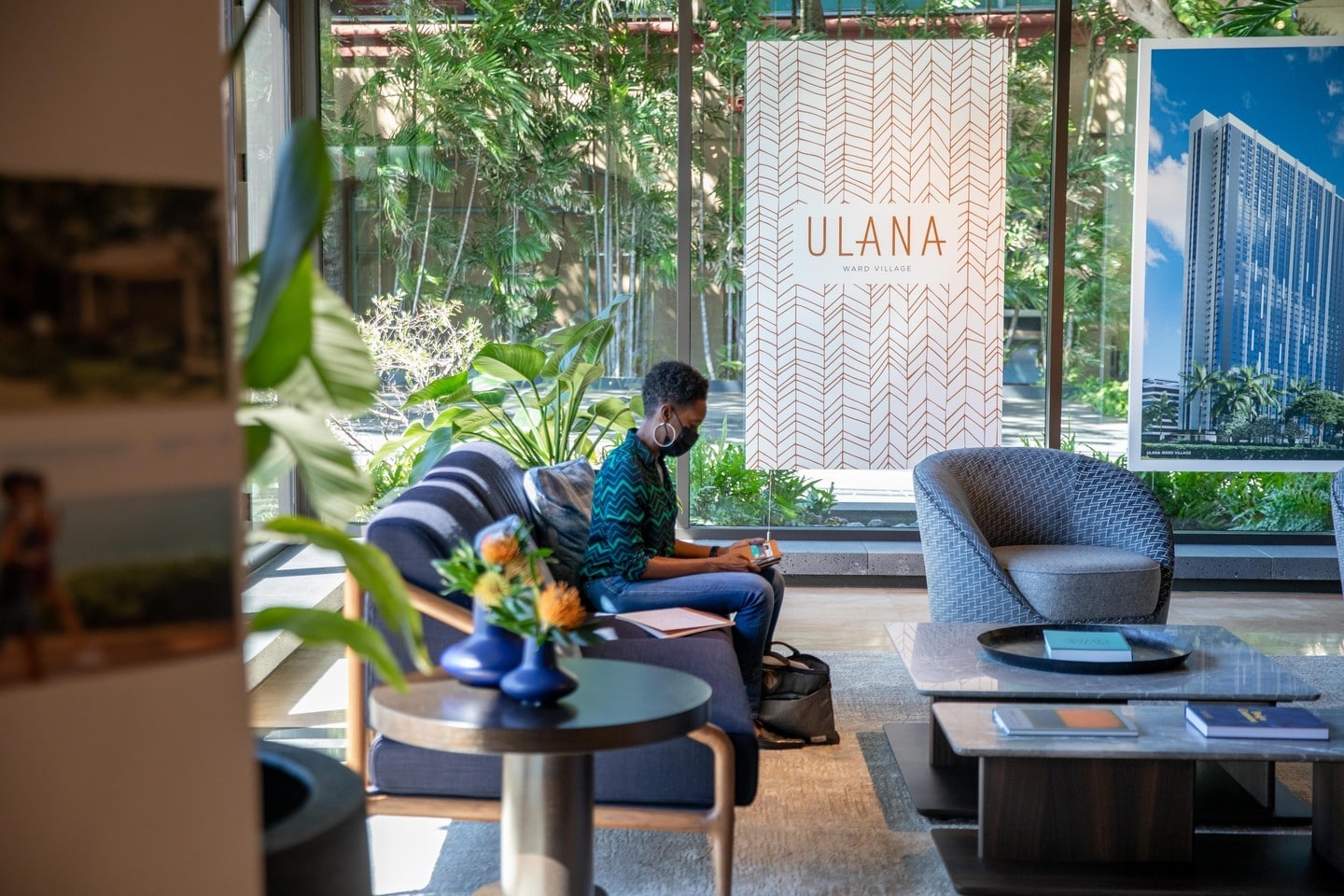 Tomorrow is the last day to submit your Reserved Housing Application for Ulana Ward Village. We’re here to make the application process easy and convenient. The Ulana Sales Gallery will be open to accept your in-person submission from 10am until 11:59pm on February 13. Click the link in bio for all the details!