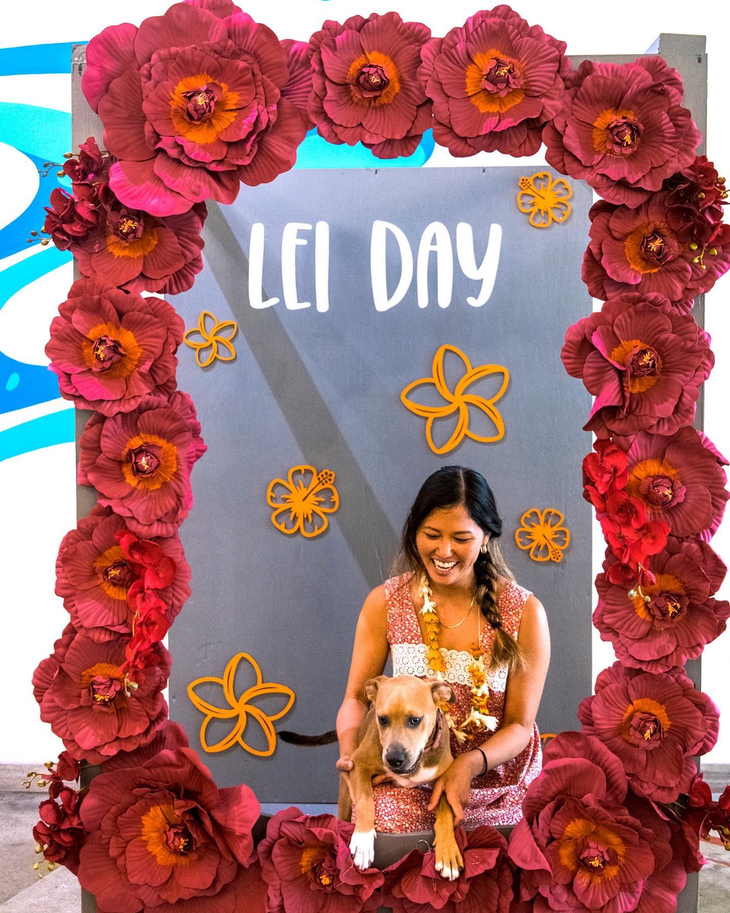 May Day is Lei Day in Hawai’i! In celebration of this traditional holiday, bring your family and friends to South Shore Market for a larger-than-life lei photo opportunity on display throughout the entire month of May. Visit the link in bio for more details!