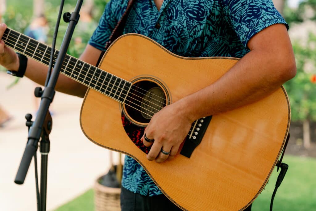 Aloha Friday Music in the Park