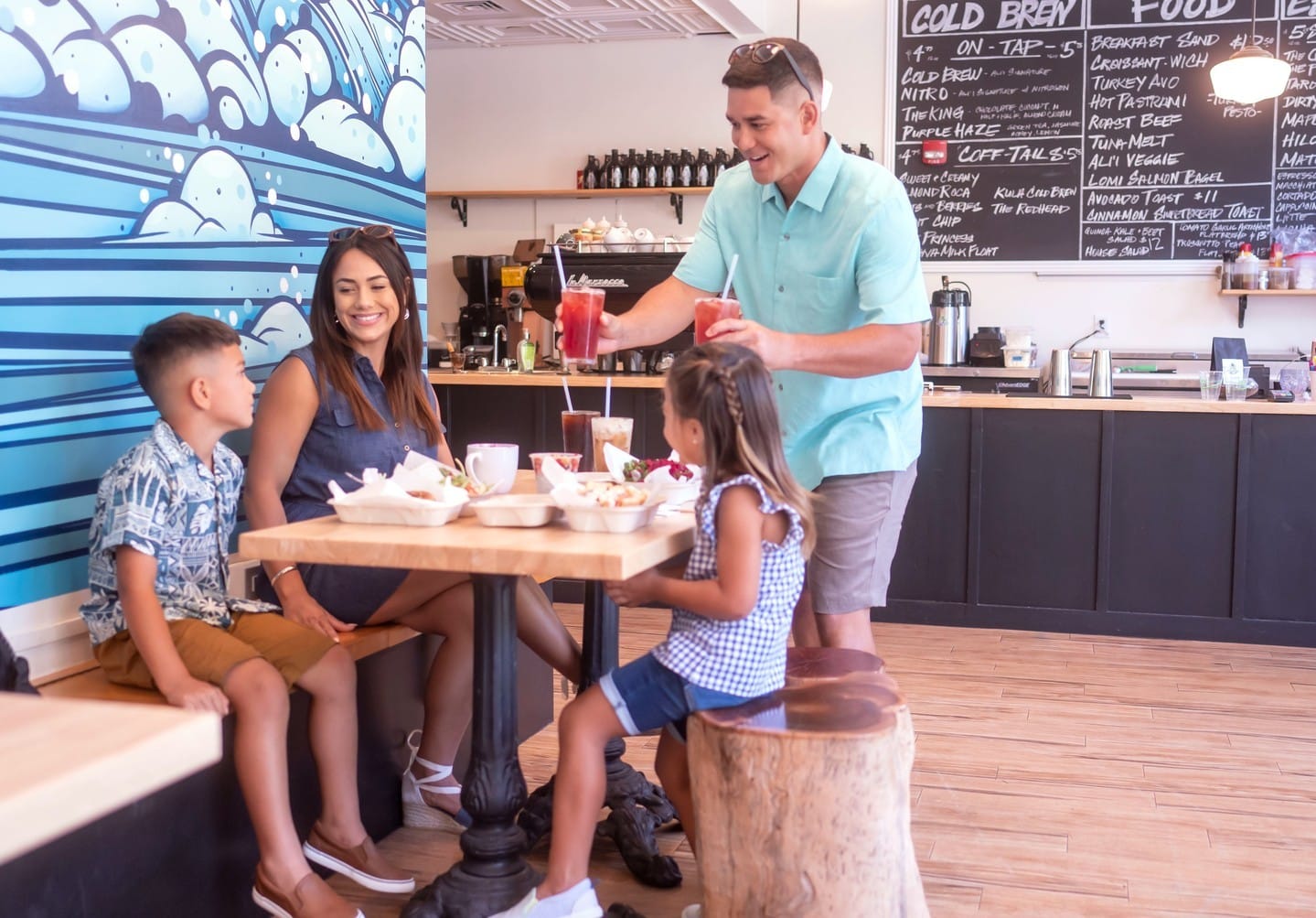 Congratulations to Aliʻi Coffee Co. and Kakaʻako Farmers Market on being named the Best of HONOLULU 2022 by @honolulumag! Explore the neighborhood and discover your island favorites! #hawaii #hawaiisbest #wardvillage