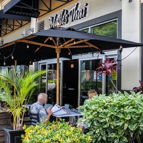 It’s National Eat Outside Day! Celebrate with a meal alfresco at one of the many eateries at Ward Village! From delicious brunch spots to casual lunch cafés, grab-and-go goodies to a date night dinner, the neighborhood has it all.