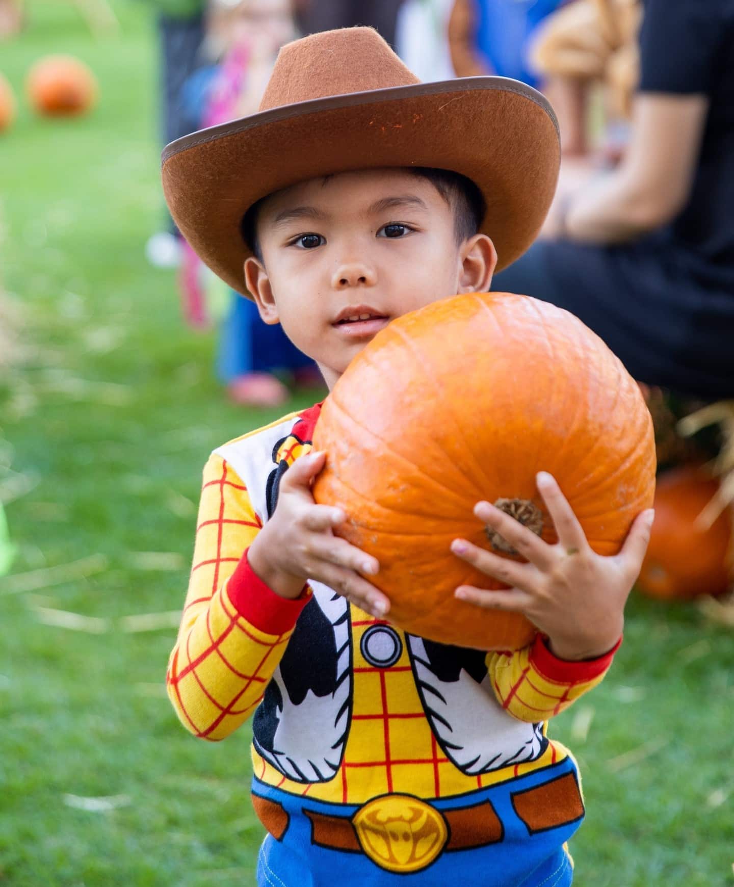 Happy Halloween! We hope you have a boo-tiful day!