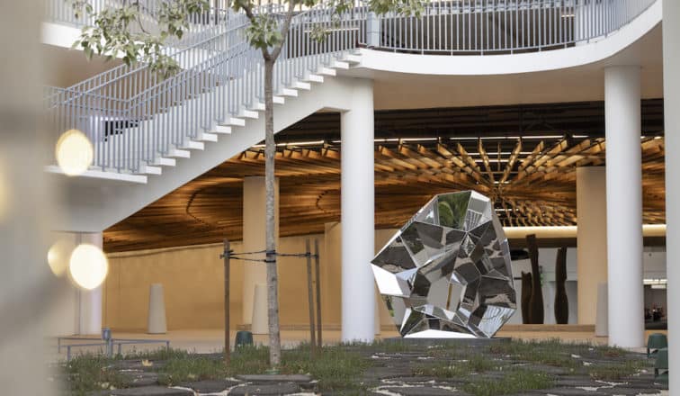 Oculus sculpture in the Kōʻula courtyard.