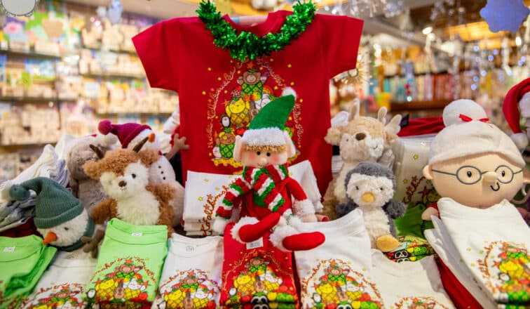 Elf Scavenger Hunt