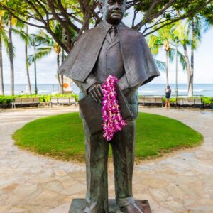 Happy Prince Kūhiō Day! Today, on his birthday, we honor Prince Jonah Kūhiō Kalanianaʻole and his many accomplishments in service of his people and the Hawaiian Islands.