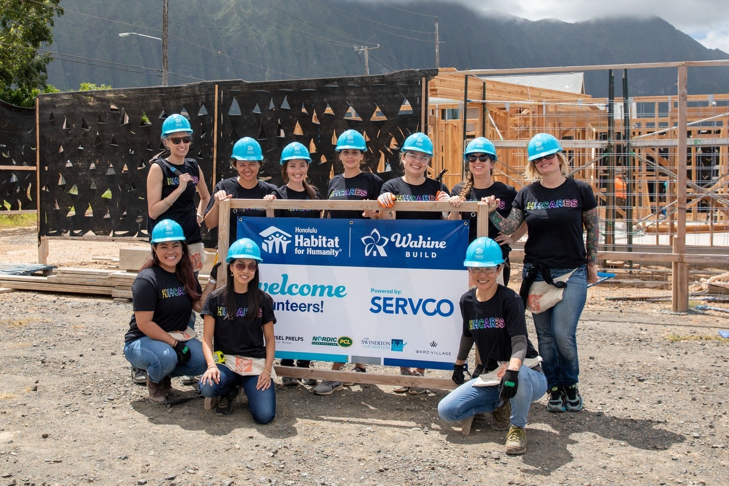 We are proud to once again host a build day this coming May with the @honoluluhabitat Wahine Build program, a community-wide project to mobilize, educate, and empower women to build and advocate for affordable housing on Oʻahu. This spring, more than 200 women will build a Habitat for Humanity home from foundation to finish. Visit the link in our bio to learn more.