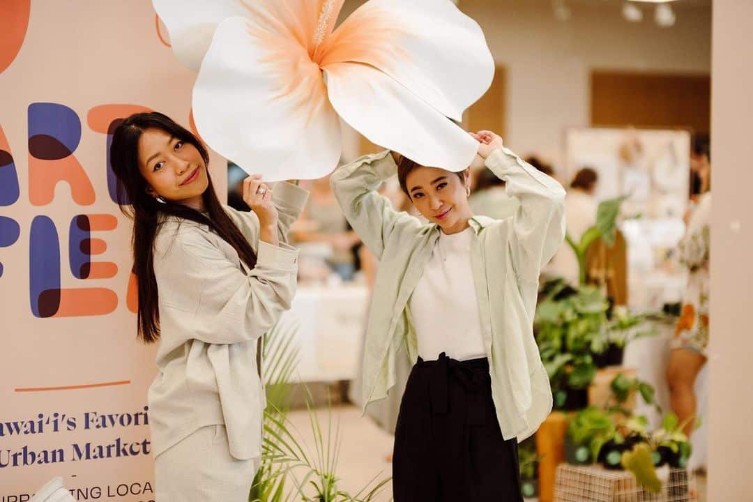 You’re invited to the @artandflea Urban Market May 6 & 7 from 10am – 3pm in the East Village Shops (next to Nordstrom Rack). Come out to discover unique gifts and crafts from local creatives and artisans.