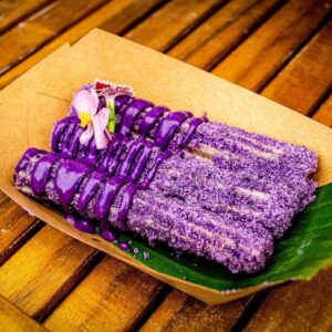 Join us for our First Saturday Celebration on October 7! Enjoy a complimentary Ube Churros from Minasa at the South Shore Market courtyard and an interactive Hala workshop by @nameahawaii at KĪPUKA in Ward Centre, starting at 1pm while supplies last.