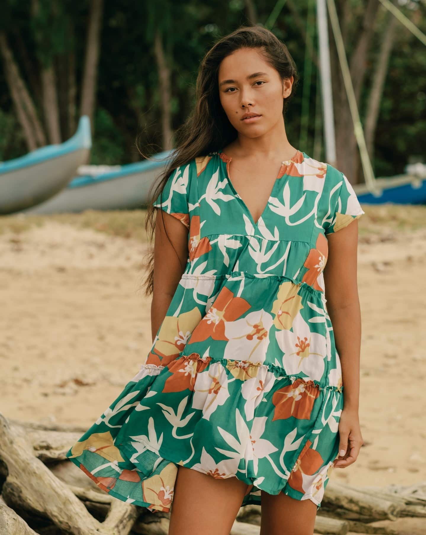 Shop sustainable fashion at the new pop-up from @yireh_ and @mahinamade now open at South Shore Market. The collaboration of these two locally owned, female-founded brands features lifestyle products and women’s clothing, including an exclusive pā‘ū o Hi‘iaka collection inspired by the Native Hawaiian flower.