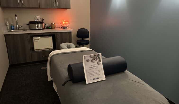 Hand & Stone Massage and Facial Spa